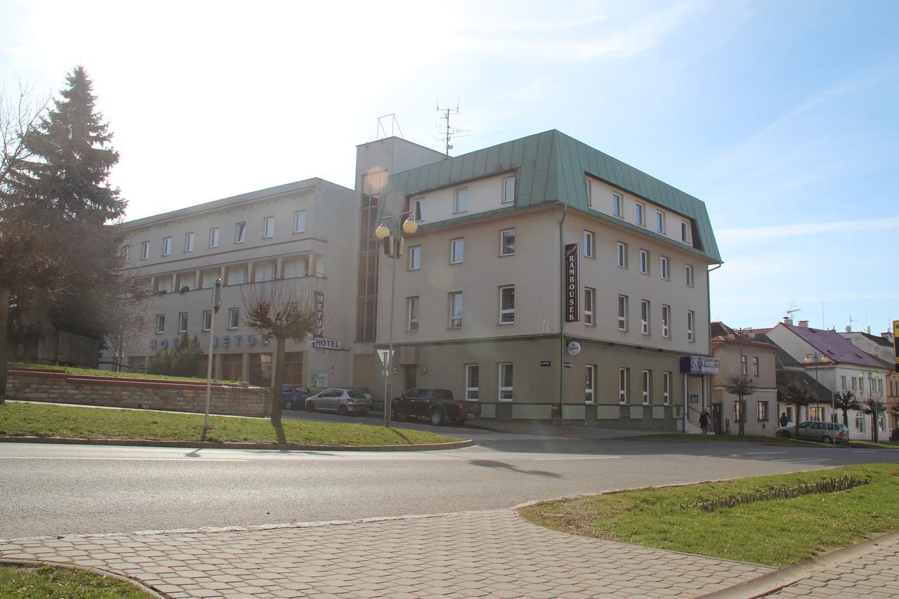 Hotel Rambousek Nové Město nad Metují Εξωτερικό φωτογραφία